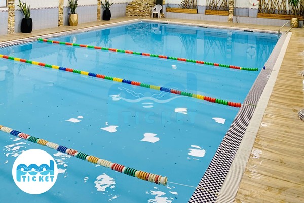 عکس استخر سرپوشیده درین میدان هروی تهران