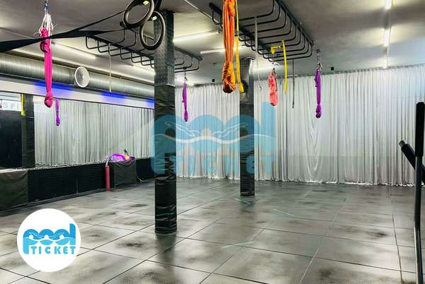 عکس ها محوطه باشگاه بدنسازی جوان فردیس کرج