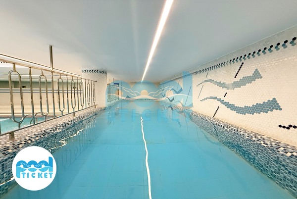 استخر آبدرمانی استخر شهید چمران تهران عکس