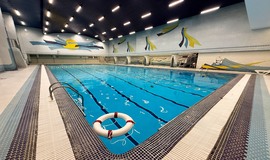 استخر سرپوشیده شهید چمران تهران عکس