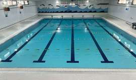 تصویر استخر طالقانی شهر ری