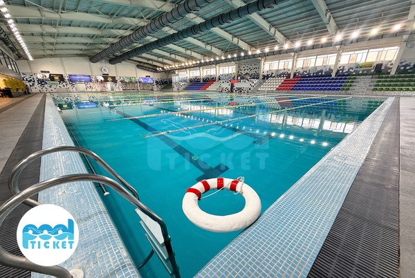 تصویر استخر سرپوشیده شهید کشوری تهران (روباز و سرپوشیده)