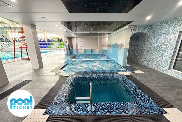 تصویر جکوزی و حوضچه آب سرد استخر شهید کشوری تهران