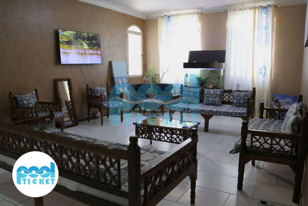 سالن انتظار مرکز ماساژ شکیبا تهران عکس