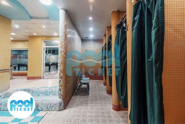 دوش استخر جماران تهران عکس