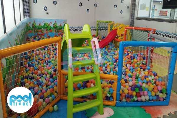 عکس اتاق کودک استخر خلیج فارس قم