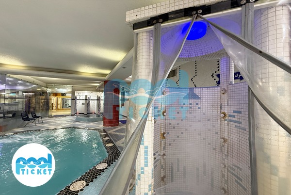 تصویر تونل مه استخر و پارک آبی کوثر شیراز