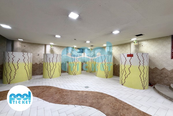 دوش‌‌های استخر و پارک آبی کوثر شیراز عکس