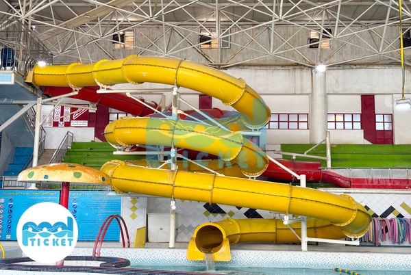 سرسره‌های پیچشی استخر و پارک آبی کوثر شیراز تصاویر