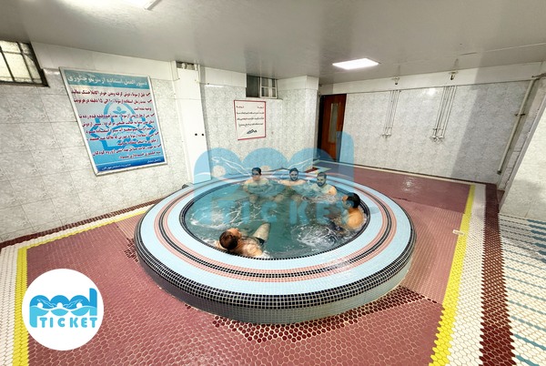 جکوزی استخر مهرگان اصفهان عکسها