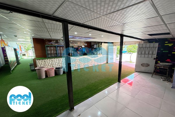 تصاویر ورودی استخر چهارفصل و روباز آقایان شهید حمزه شیراز