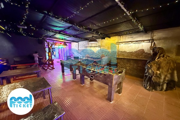 تصاویر فوتبال دستی استخر چهارفصل و روباز آقایان شهید حمزه شیراز