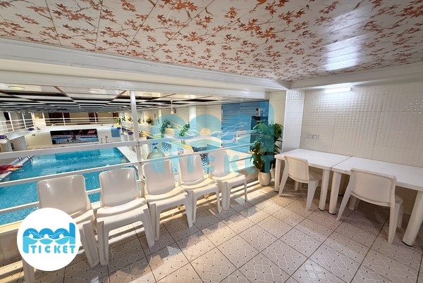 محوطه استراحت مجموعه استخر واترلند شیراز