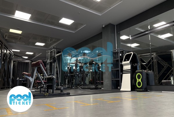 تصاویر باشگاه بدنسازی مکث فیت دیارا کرج