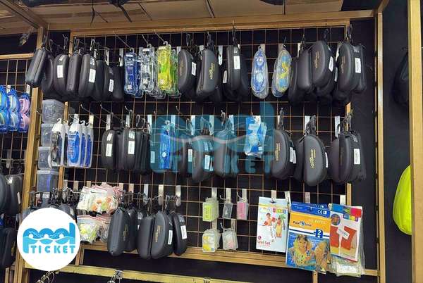 تصویر فروشگاه لوازم ورزشی پرسپولیس گوهردشت کرج