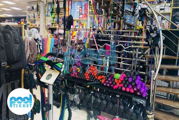 تصاویر فروشگاه لوازم ورزشی پرسپولیس گوهردشت کرج