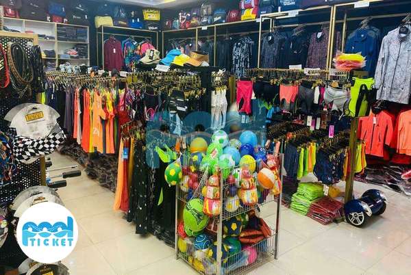 فروشگاه لوازم ورزشی پرسپولیس گوهردشت کرج تصاویر