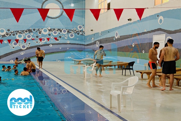 تصویر فضای داخلی استخر دانشگاه هنر کرج