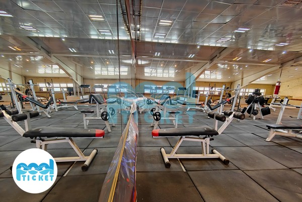 عکس باشگاه بدنسازی استخر تختی کرج کمالشهر