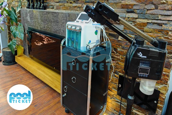 دستگاه بخور مرکز ماساژ اچ H تهران