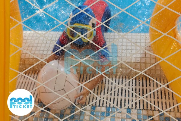 آموزش شنا مهد شنای باغ سبز لاکی تهران تصاویر