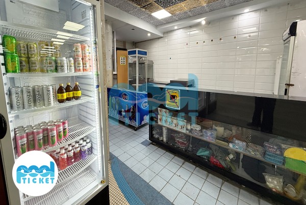 عکس بوفه استخر یاد یاران تهران