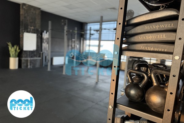 تصویر باشگاه بدنسازی پیک سنتر کرج