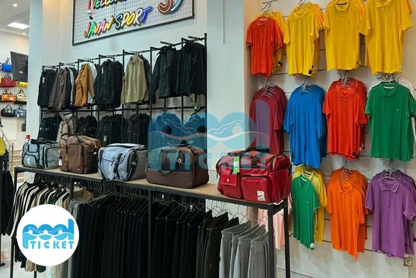 فروشگاه لوازم ورزشی جوان اسپرت نیشابور خیابان امام خمینی