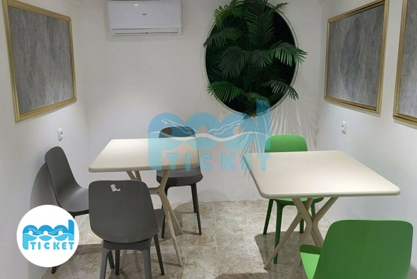 تصاویر اتاق پذیرایی مرکز ماساژ کیانا قم