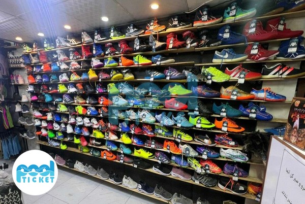 عکس محیط فروشگاه لوازم ورزشی کرج