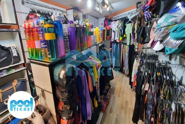 عکس فروشگاه لوازم ورزشی رکورد کرج