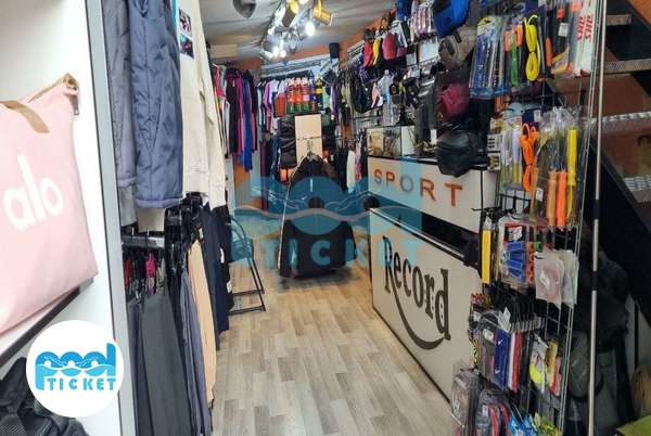 فروشگاه لوازم ورزشی رکورد کرج عکسها