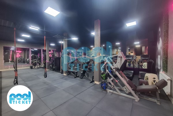 تصاویر سالن کراسفیت باشگاه ورزشی وندا تبریز