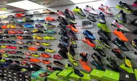 عکس فروشگاه لوازم ورزشی کاپیتان شیراز