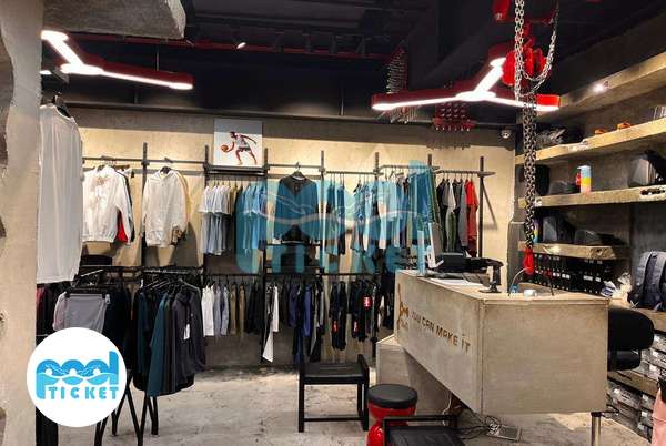 تصویر فروشگاه لوازم ورزشی اتم سعادت آباد تهران