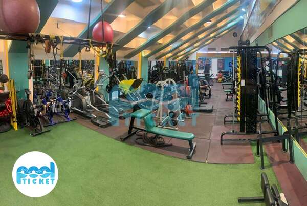 عکس باشگاه بدنسازی نئون جیم اصفهان