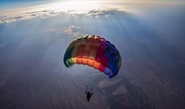 باشگاه پرواز Let’s Fly قم